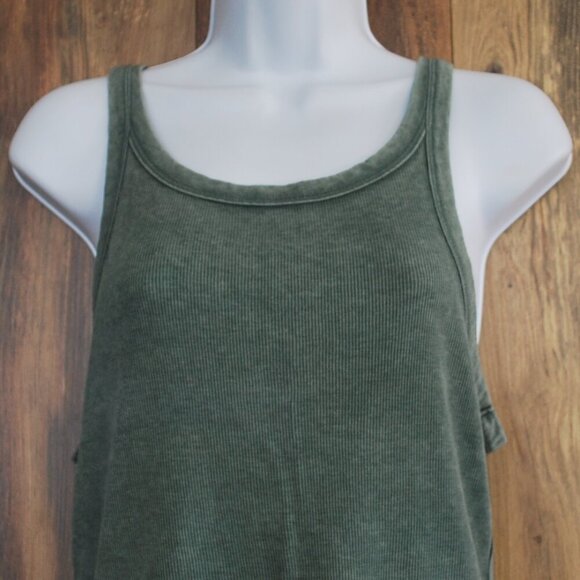 American Eagle Ribbed Soft Green Tank top XL - Picture 2 of 4